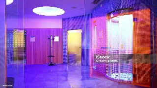 杭州按摩血泪史：从菜鸟到老司机，我的私藏续命指南 海报